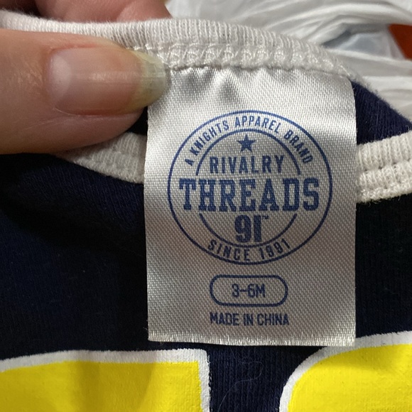 Unisex 3-6 month Michigan onesie. Like New - Picture 2 of 2